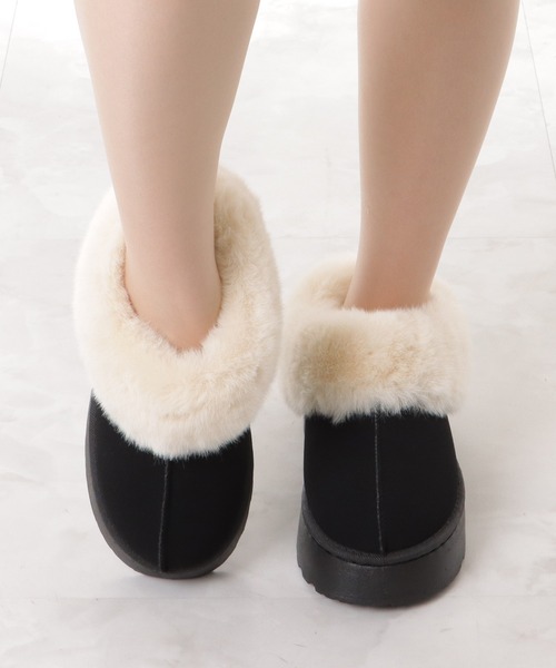 Lace Ladies（レースレディース）の「ムートン風ボア付きボリュームショートブーツ（ブーツ・レディース・ブラック/ベージュ/グレイッシュベージュ・23/23.5/24/24.5/ 25）」の12枚目の写真