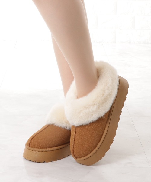 Lace Ladies（レースレディース）の「ムートン風ボア付きボリュームショートブーツ（ブーツ・レディース・ブラック/ベージュ/グレイッシュベージュ・23/23.5/24/24.5/ 25）」の10枚目の写真