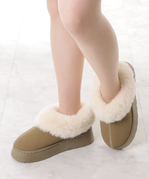 Lace Ladies（レースレディース）の「ムートン風ボア付きボリュームショートブーツ（ブーツ・レディース・ブラック/ベージュ/グレイッシュベージュ・23/23.5/24/24.5/ 25）」の20枚目の写真