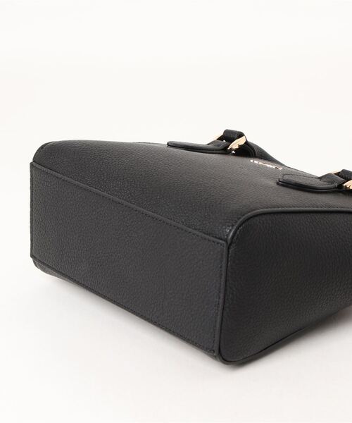 dazzlin(ダズリン)の「dazzlin/ダズリン シュリンク フラワープリント柄2wayミニハンドバッグ(ハンドバッグ・レディース・アイボリー/ブラック/ブルーグレー/ベージュ系その他/ローズ・FREE)」の7枚目の写真