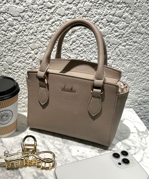 dazzlin(ダズリン)の「dazzlin/ダズリン シュリンク フラワープリント柄2wayミニハンドバッグ(ハンドバッグ・レディース・アイボリー/ブラック/ブルーグレー/ベージュ系その他/ローズ・FREE)」の5枚目の写真