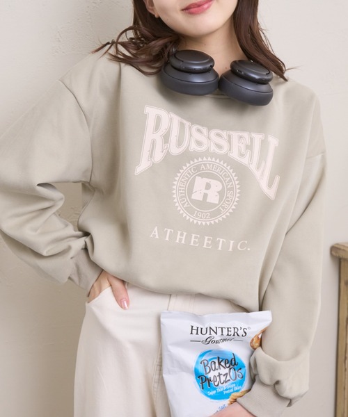 Ada.（エイダ）の「RUSSELL カレッジロゴ スウェット（スウェット・レディース・ホワイト/ブラック/ブルー/ライトグリーン/アイボリー・FREE）」の4枚目の写真
