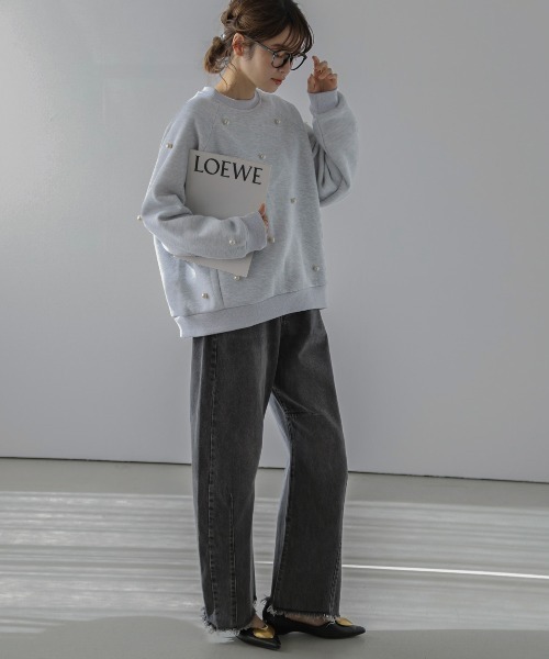 AMELY（エミリー）の「裏起毛パールスウェット（スウェット・レディース・ブラック/グレー/ベージュ・フリー）」の8枚目の写真