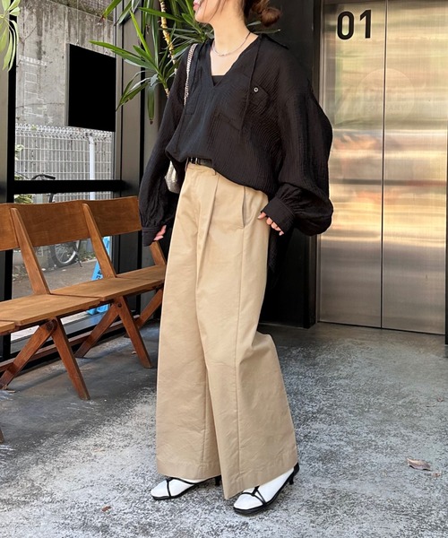 CIAOPANIC TYPY(チャオパニックティピー)の「アソートカフタンBIGシャツ(シャツ/ブラウス・レディース・ホワイト/サックスブルー/イエロー/ブラック・ONE SIZE)」の20枚目の写真