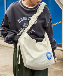 MONO-MART | ギャザーナイロン Dカン付 ビッグショルダーバッグ(ショルダーバッグ)