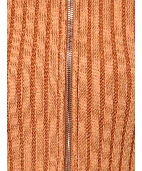 EMODA(エモダ)の「クラッシュリブジップフィットニット(ニット/セーター・レディース・オレンジ/アイボリー/ブラック/ブルー・FREE)」の20枚目の写真