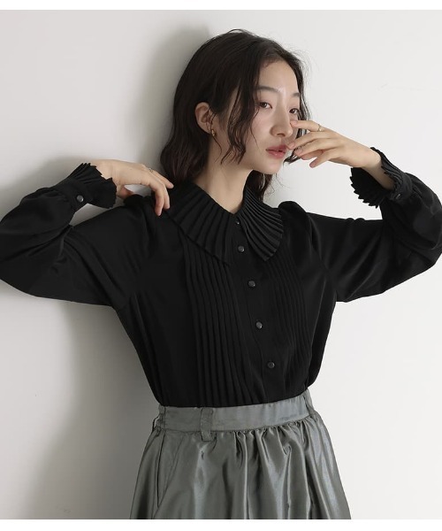 somari imagination（ソマリ イマジネーション）の「『ピンタックプリーツブラウス』（シャツ/ブラウス・レディース・オフホワイト/ブラック・1/2）」の14枚目の写真