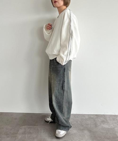 apres jour mignon(アプレジュールミニョン)の「シルバーラメラインスウェット【ZOZOTOWN限定アイテム】(スウェット・レディース・ブラック/ブルー/オフホワイト・フリー/X-LARGE)」の17枚目の写真