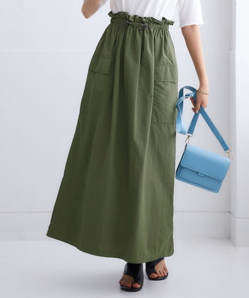 nissen（ニッセン）の「ドロストカーゴスカート（スカート・レディース・ブラック/カーキ・M/L/LL/S）」の3枚目の写真