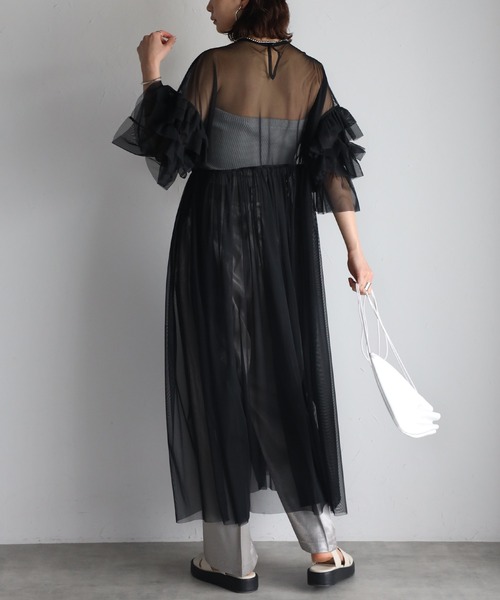 r.（アールドット）の「チュール　フリルスリーブワンピース（ワンピース・レディース・ブラック/アイボリー/グレー/グレイッシュベージュ・FREE）」の17枚目の写真