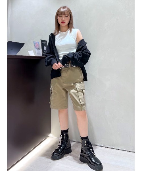 ALLSAINTS（オールセインツ）の「HELIS CHLO OVERSIZED ZIP UP HOODIE | HELIS CHLO オーバーサイズ ジップ アップ フーディー（パーカー・レディース・ブラック・S/M/L/XS）」の10枚目の写真