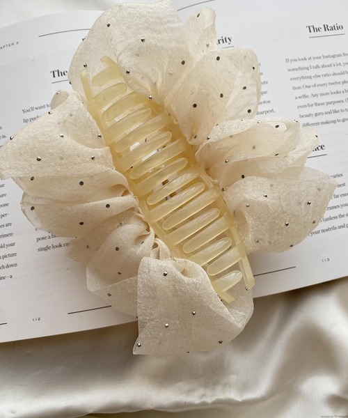 CERCA（チェルカ）の「pur chouchou/ストーン ドット柄 バンスクリップ