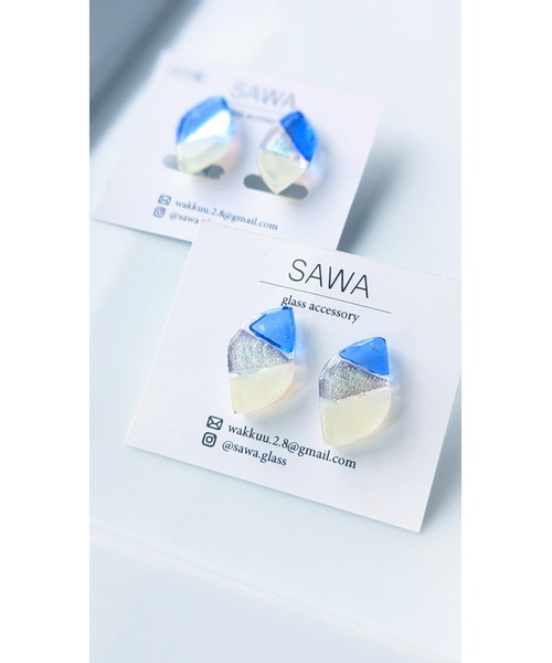 tone(トーン)の「【sawa】花びらピアス(MA)(ピアス(両耳用)・レディース・ラベンダー/ターコイズブルー/ブルー・FREE)」の17枚目の写真