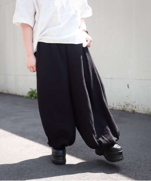 rovtski(ロフトスキー)の「ポリアラジンパンツ(その他パンツ・レディース・グレー/ブラック・FREE)」の10枚目の写真