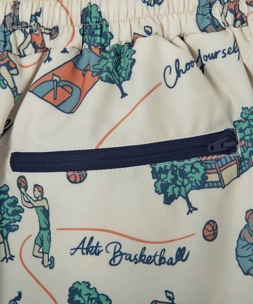 AKTR（アクター）の「AKTR ALOHA 6.5-INCH SHORTS（アクター アロハ 6.5インチ ショーツ）（その他パンツ・メンズ・ネイビー/ベージュ系・MEDIUM/LARGE/X-LARGE/XX-LARGE）」の6枚目の写真