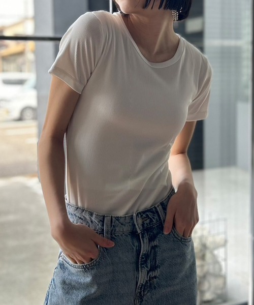 Kotoe(コトエ)の「カラー ミニT リブ タイトトップス(Tシャツ/カットソー・レディース・ブラック/ホワイト/ピンク/ライム・FREE)」の5枚目の写真