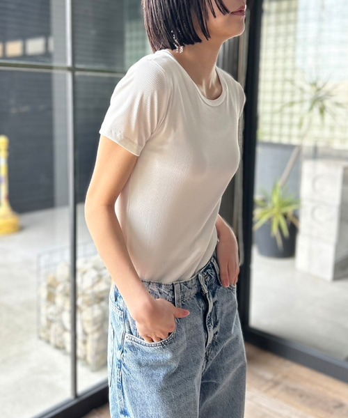 Kotoe(コトエ)の「カラー ミニT リブ タイトトップス(Tシャツ/カットソー・レディース・ブラック/ホワイト/ピンク/ライム・FREE)」の6枚目の写真