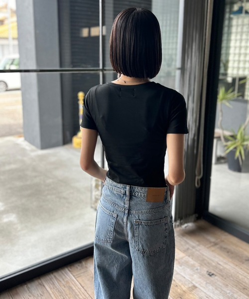 Kotoe(コトエ)の「カラー ミニT リブ タイトトップス(Tシャツ/カットソー・レディース・ブラック/ホワイト/ピンク/ライム・FREE)」の17枚目の写真