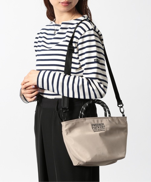 FREDRIK PACKERS（フレドリックパッカーズ）の「【FREDRIK PACKERS】MELL TOTE（ショルダーバッグ・レディース・グレイッシュベージュ/オリーブ/ブラック/グレー・FREE）」の11枚目の写真