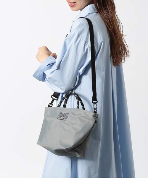 FREDRIK PACKERS（フレドリックパッカーズ）の「【FREDRIK PACKERS】MELL TOTE（ショルダーバッグ・レディース・グレイッシュベージュ/オリーブ/ブラック/グレー・FREE）」の5枚目の写真