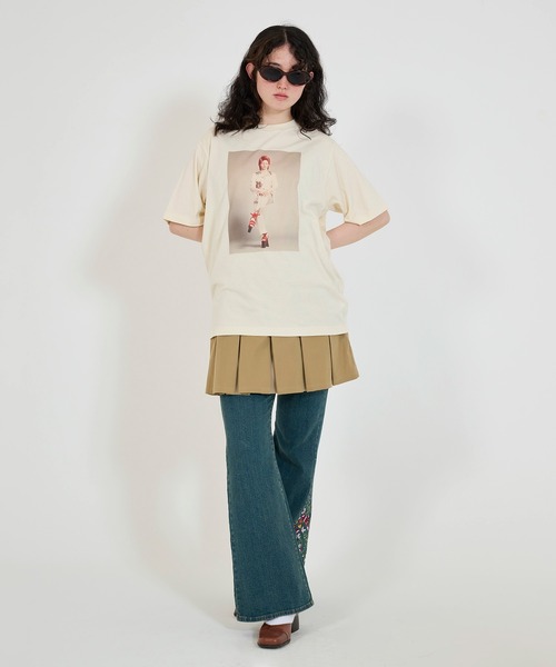 TINA:JOJUN(ティーナジョジュン)の「David Bowie ユニセックスTシャツ TINA:JOJUN(Tシャツ/カットソー・レディース・サックスブルー/クリーム・M)」の6枚目の写真