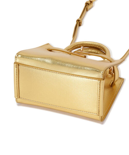 N.（N. Natural Beauty Basic）（エヌエヌナチュラルビューティーベーシック）の「ベルト付ミニショルダーバッグ（ショルダーバッグ・レディース・ブラック/ゴールド/ピンク・ﾌﾘ-）」の16枚目の写真