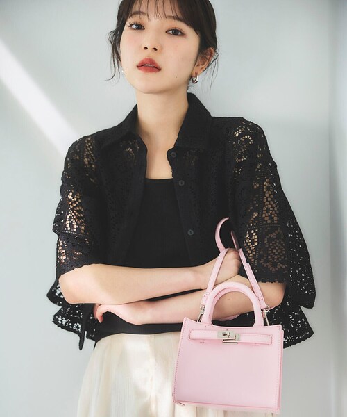 N.（N. Natural Beauty Basic）（エヌエヌナチュラルビューティーベーシック）の「ベルト付ミニショルダーバッグ（ショルダーバッグ・レディース・ブラック/ゴールド/ピンク・ﾌﾘ-）」の2枚目の写真