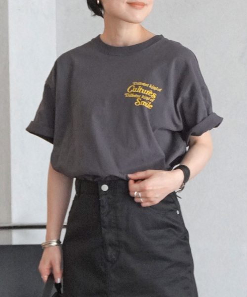 Russell Athletic（ラッセルアスレティック）の「【RUSSELL ATHLETIC/ラッセル・アスレティック】別注 print T-sh（Tシャツ/カットソー・レディース・ホワイト/ブラック系その他・FREE）」の4枚目の写真