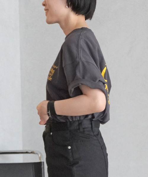 Russell Athletic（ラッセルアスレティック）の「【RUSSELL ATHLETIC/ラッセル・アスレティック】別注 print T-sh（Tシャツ/カットソー・レディース・ホワイト/ブラック系その他・FREE）」の5枚目の写真