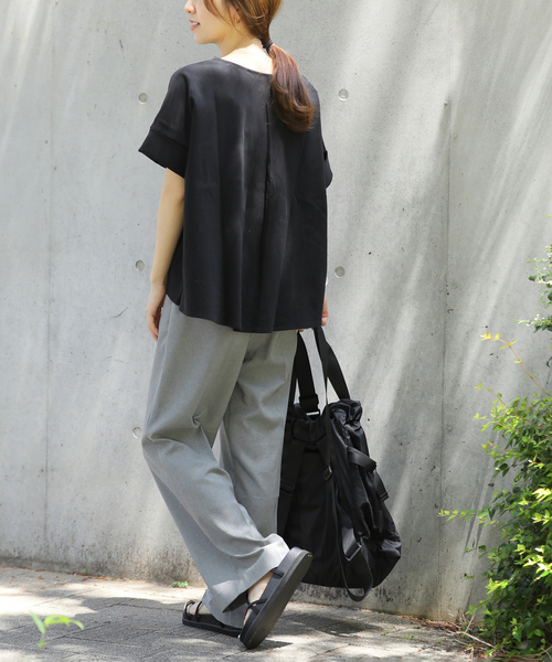 JOURNAL STANDARD relume（ジャーナルスタンダード　レリューム）の「《追加3》ADDICTポンチクルーネックタックプルオーバー（Tシャツ/カットソー・レディース・ブラック/ベージュ/ホワイト/チャコールグレー・FREE）」の12枚目の写真