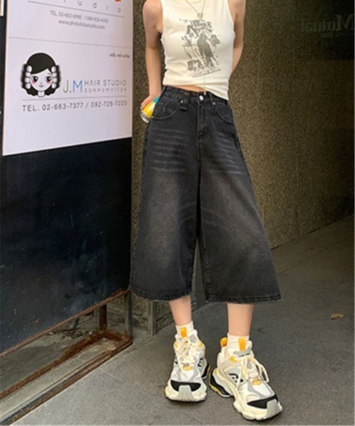 gossip!ロサンゼルス(ゴシップロサンゼルス)の「ヴィンテージ ウォッシュワイド7分デニムパンツ ハイウエストレディース(デニムパンツ・レディース・ブラック・S/M)」の4枚目の写真