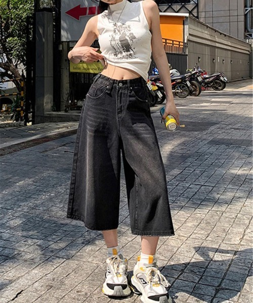 gossip!ロサンゼルス(ゴシップロサンゼルス)の「ヴィンテージ ウォッシュワイド7分デニムパンツ ハイウエストレディース(デニムパンツ・レディース・ブラック・S/M)」の16枚目の写真
