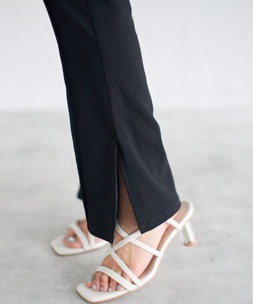 tocco closet(トッコ クローゼット)の「【ZOZO限定】サイドスリットスーパーストレッチパンツ(その他パンツ・レディース・ドット/ブラック・M)」の7枚目の写真