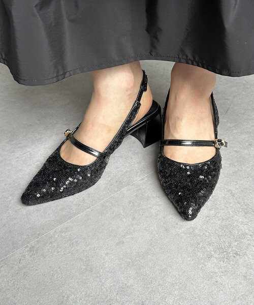 Thevon(ゼボン)の「ベルト付きアソートミュール(パンプス・レディース・グレー/シルバー/ブラック・M/L)」の5枚目の写真