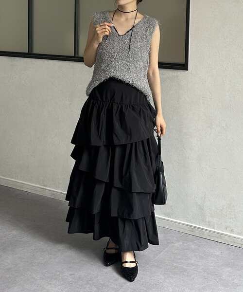 Thevon(ゼボン)の「ベルト付きアソートミュール(パンプス・レディース・グレー/シルバー/ブラック・M/L)」の6枚目の写真