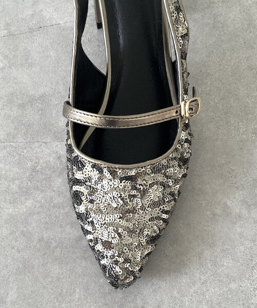 Thevon(ゼボン)の「ベルト付きアソートミュール(パンプス・レディース・グレー/シルバー/ブラック・M/L)」の16枚目の写真