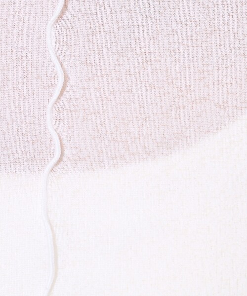 Cutie Blonde(キューティーブロンド)の「◆【レイヤードスタイルに】 シアー感を楽しむ スラブメロウトップス(Tシャツ/カットソー・レディース・ホワイト系/ブラック/ベビーピンク・02/03/04)」の6枚目の写真