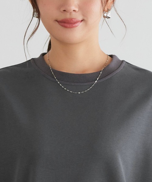 Pierrot(ピエロ)の「チュールスリーブスウェット(スウェット・レディース・ブラック系/ブラック×ブラック/グレー系/ホワイト系その他・L/M)」の11枚目の写真