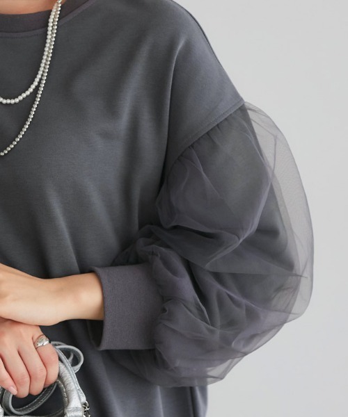 Pierrot(ピエロ)の「チュールスリーブスウェット(スウェット・レディース・ブラック系/ブラック×ブラック/グレー系/ホワイト系その他・L/M)」の10枚目の写真