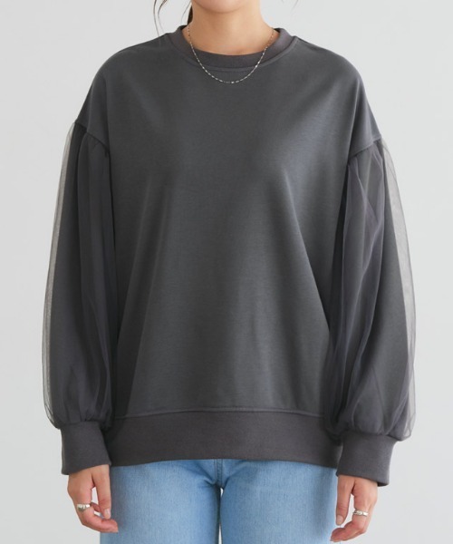 Pierrot(ピエロ)の「チュールスリーブスウェット(スウェット・レディース・ブラック系/ブラック×ブラック/グレー系/ホワイト系その他・L/M)」の9枚目の写真