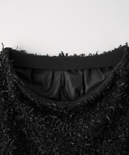 EMMEL REFINES（エメルリファインズ）の「＜EMMEL REFINES＞EM テープヤーン フェザーライク ミニスカート（スカート・レディース・ブラック/ベージュ・FREE）」の17枚目の写真