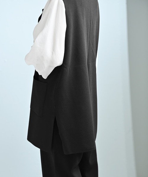STYLE DELI（スタイルデリ）の「【BLK001】ドライタッチニットベストセットアップ（セットアップ・レディース・グレー/ブラック・FREE）」の5枚目の写真