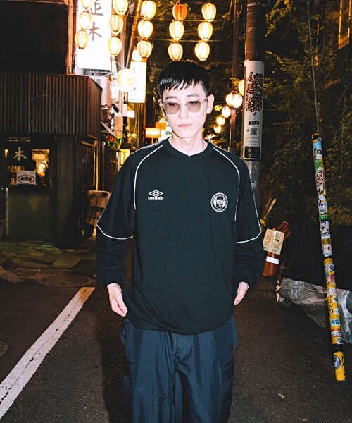 UMBRO(アンブロ)の「UMBRO/アンブロ SP Team Sweat/別注 チーム ラグランライン スウェット(スウェット・メンズ・ホワイト/グレー/ブラウン/ブラック・MEDIUM/LARGE/X-LARGE)」の17枚目の写真