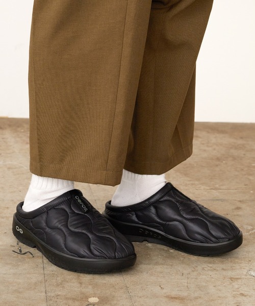 OOFOS/ウーフォス Men's OOcOOzie Thermo Mule リカバリーバックレス