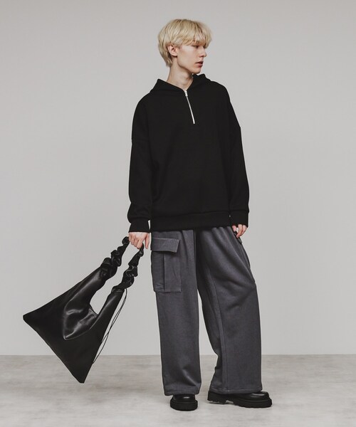 tk.TAKEO KIKUCHI（ティーケータケオキクチ）の「◆ギミックショルダーバッグ（ショルダーバッグ・メンズ・ホワイト系2/ブラック/ブラック系/ブラック系4/ホワイト系3/シルバー系5/ブルー系その他4/ブルー系その他7/ブラック系8・00）」の12枚目の写真