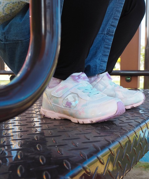 MoonStar(ムーンスター)の「【MoonStar/ムーンスター】LV 1152 キッズ/ジュニア スニーカー(スニーカー・キッズ・ミント/マルチ/ピンク/パープル・15.0cm/15.5cm/16.0cm/16.5cm/17.0cm/17.5cm/18.0cm/18.5cm/19.0cm/19.5cm/20.0cm/20.5cm/21.0cm/21.5cm/22.0cm/22.5cm/23.0cm)」の4枚目の写真