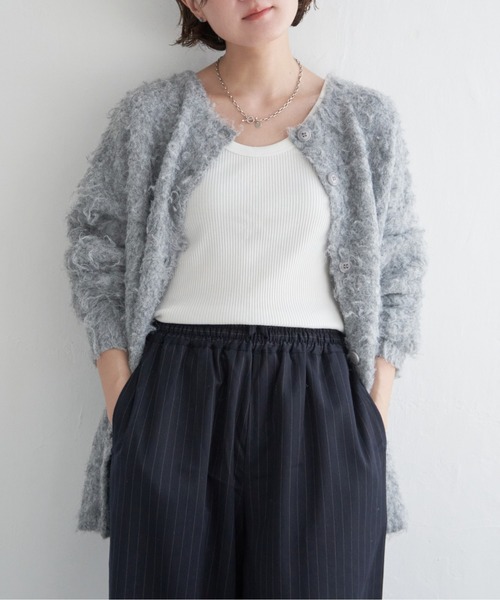 notch.（ノッチ）の「起毛クルーネックニットカーデ（カーディガン/ボレロ・レディース・グレー/チャコール・M）」の10枚目の写真