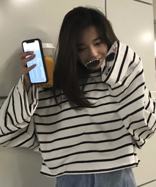 roomy(ルーミー)の「ワイドスリーブボーダーロンT(ショート丈)(Tシャツ/カットソー・レディース・ブラック/オフホワイト・M)」の3枚目の写真