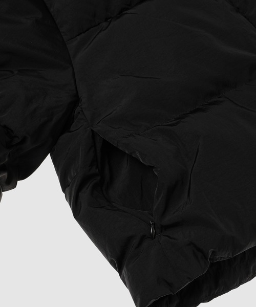 Acne Studios（アクネストゥディオズ）の「Outerwear（ダウンジャケット/コート・レディース・ブラック・36）」の8枚目の写真