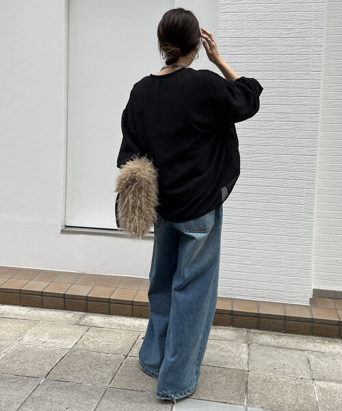 DouDou(ドゥドゥ)の「【WEB限定】裏毛×シフォンレイヤードプルオーバー(Tシャツ/カットソー・レディース・オフホワイト/ブラック/グレイッシュベージュ・FREE)」の17枚目の写真
